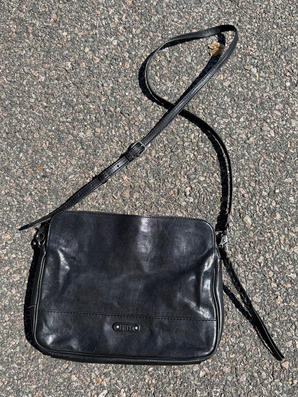 Frye Black Leather Adjustable Strap Messenger Bag Crossbody Western Boho Vintage